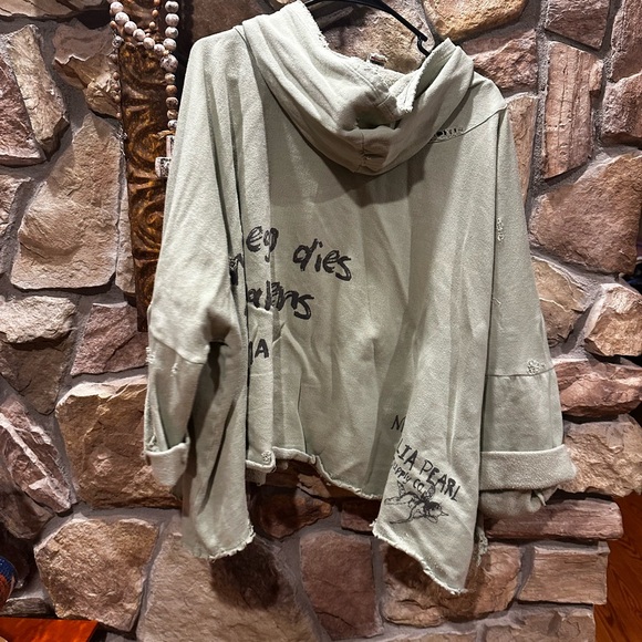 Magnolia Pearl Bapu Fritza hoodie - used - Picture 4 of 5